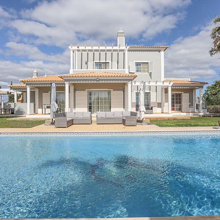 Villa Loane - Swimming Pool - By Bedzy Sao Lourenco  Exterior photo